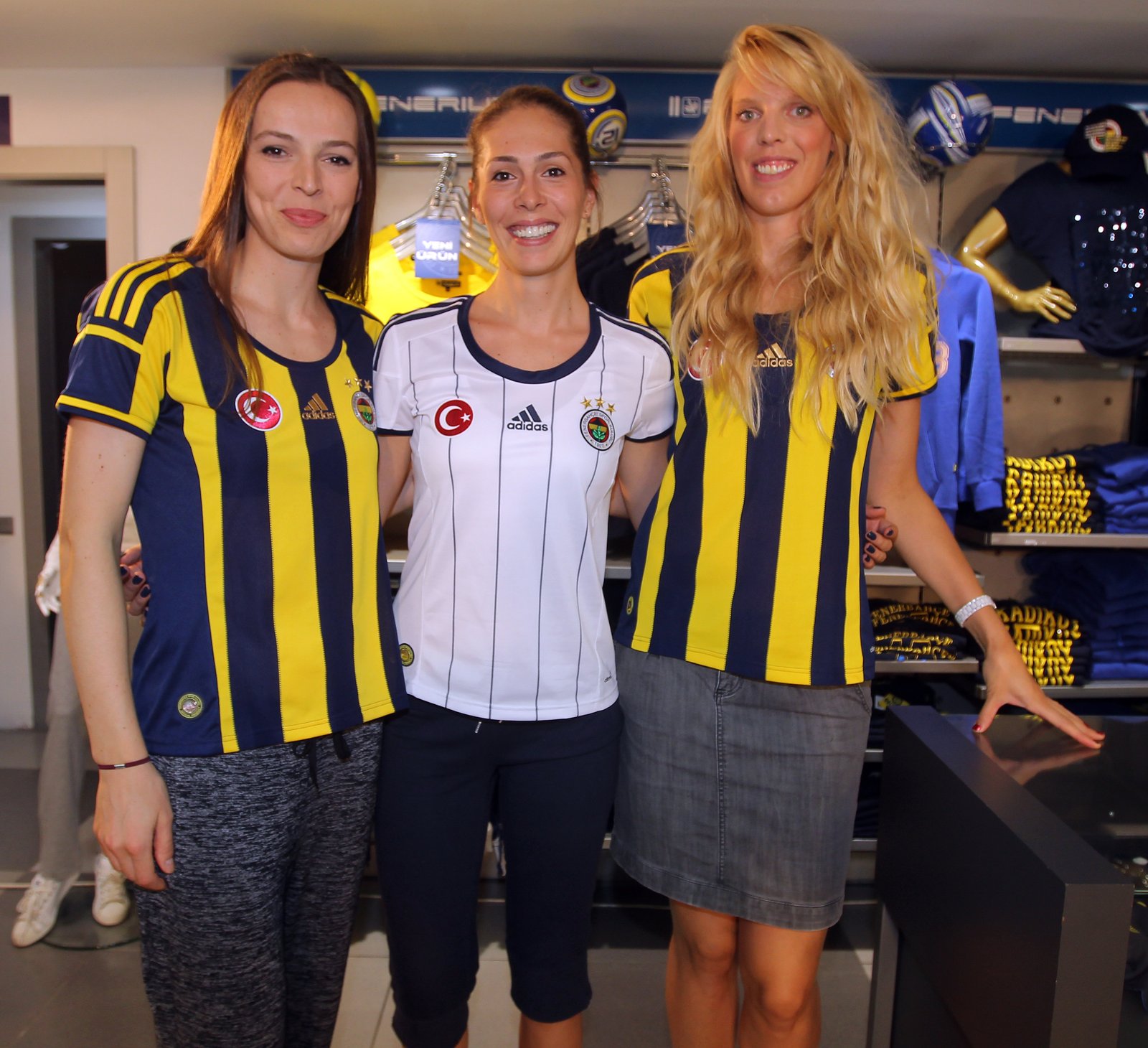 20+ Fenerbahçe Formaları Bayan Pics